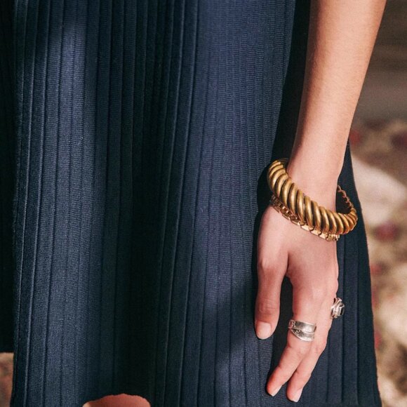 NEW Sezane Knitted Mini Dress Small/Medium Navy Blue Knit French Casual - Picture 3 of 8